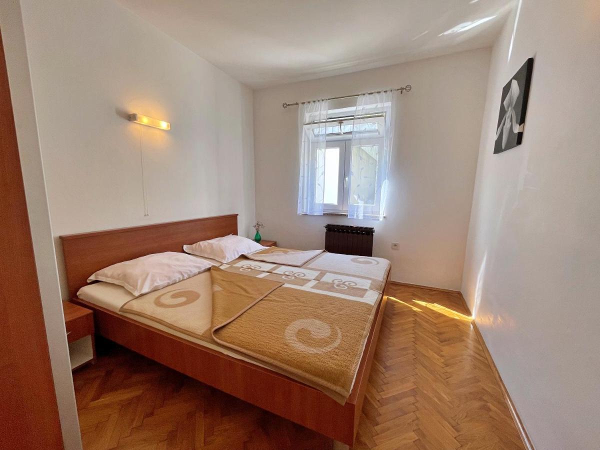 Apartments Bohovic Šilo 外观 照片